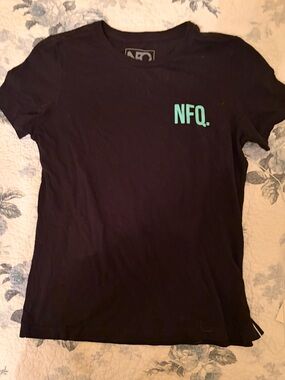 *BRAND NEW* Women’s Small/ Medium NFQ ‘A Different Breed’ Tee with Teal NFQ Logo